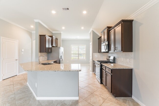 property at 4583 New Country Dr