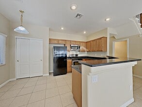 9996 Aspen Rose St in Las Vegas, NV - Building Photo - Building Photo