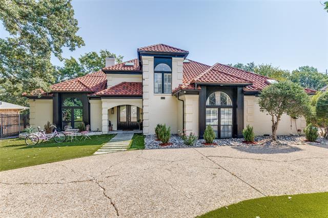 6017 Woodlake Dr in Arlington, TX - Building Photo