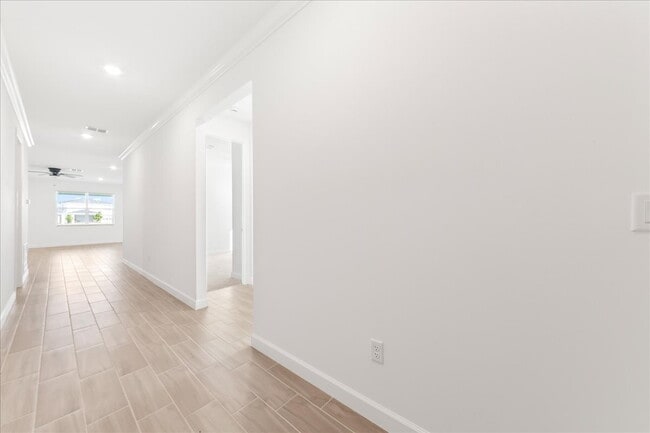 2037 Fuchsia Pl NW in Palm Bay, FL - Building Photo - Building Photo