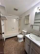 98 View St in Weirton, WV - Building Photo - Building Photo