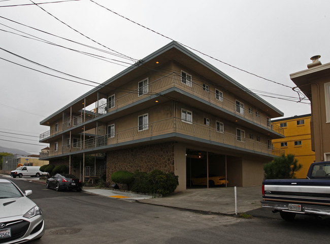 143 W Market St in Daly City, CA - Building Photo - Building Photo