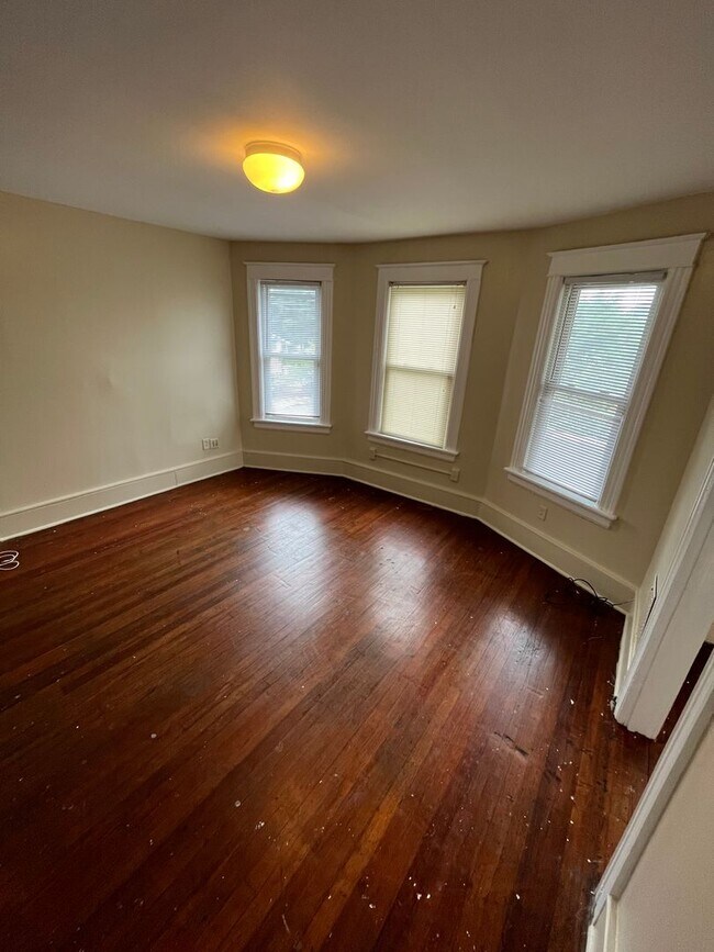 137 Washington St in Poughkeepsie, NY - Building Photo - Building Photo