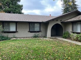 1213 Satariano Ln in Modesto, CA - Building Photo