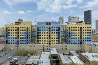 Catalpa Garden Condominiums in Chicago, IL - Foto de edificio - Building Photo