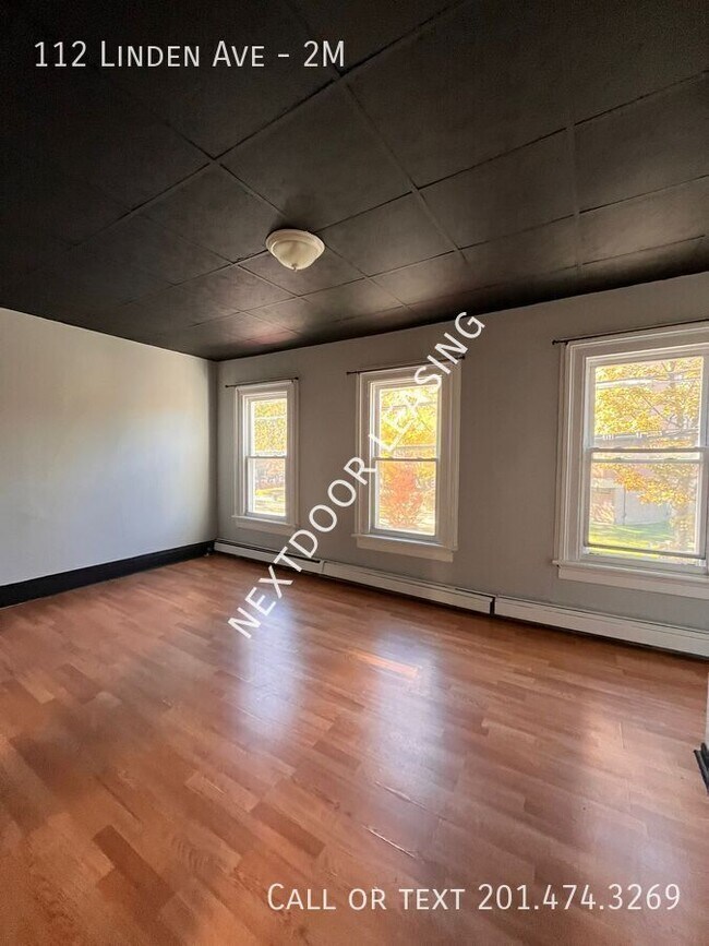 112 Linden Ave in Jersey City, NJ - Building Photo - Building Photo