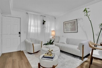 2753 NW 131st St in Opa Locka, FL - Building Photo - Building Photo