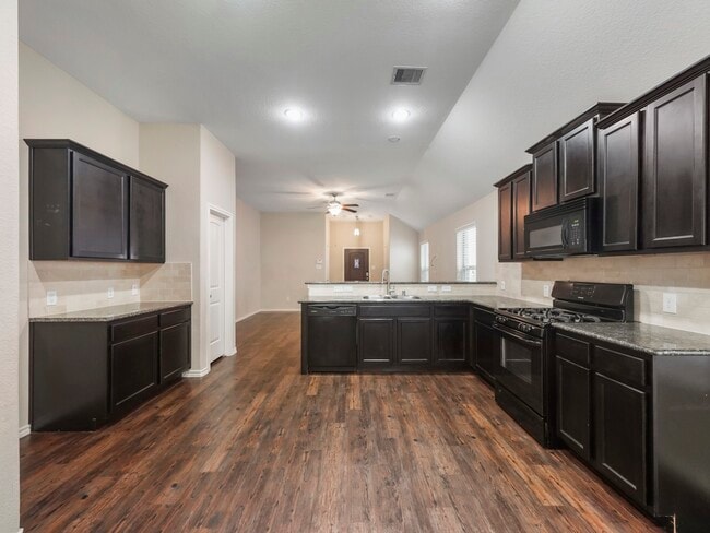 property at 1519 Spencer Glen Ln