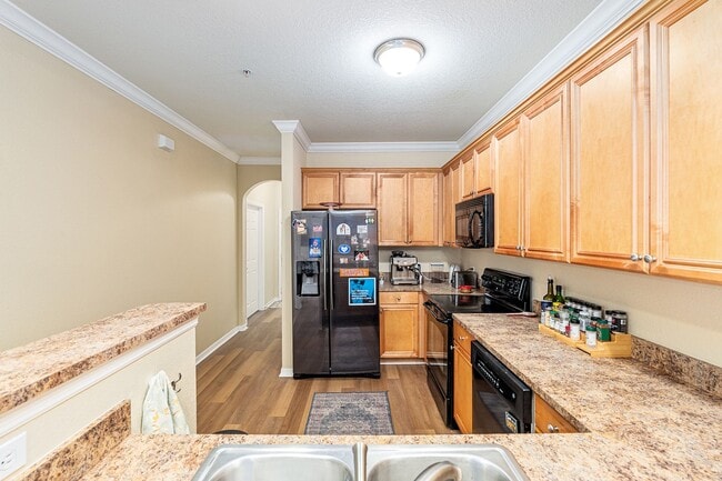 1142 SW 9th Rd in Gainesville, FL - Building Photo - Building Photo