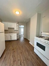 836 E 156th St in Cleveland, OH - Building Photo - Building Photo