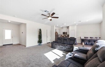 12383 Ranchito Wy in Victorville, CA - Building Photo - Building Photo