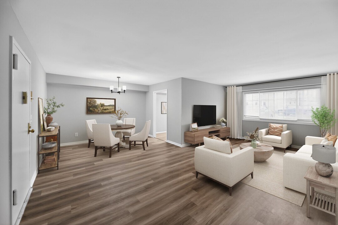 Lake Shore Park Apartments in Watervliet, NY - Building Photo