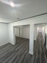 11685 Magnolia Blvd, Unit B in North Hollywood, CA - Building Photo - Building Photo