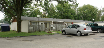 Rae Apartments in North Ridgeville, OH - Building Photo - Building Photo