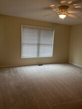 492 Radcliff Dr in Westerville, OH - Building Photo - Building Photo