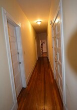 36 Cherokee St, Unit 1 in Boston, MA - Foto de edificio - Building Photo