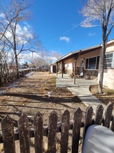 595 Charles Ave in Green River, WY - Foto de edificio - Building Photo