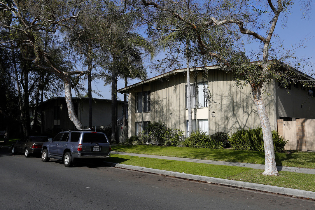 5551 E 23rd St in Long Beach, CA - Building Photo