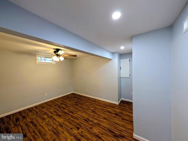 1 Grace Ct in Stafford, VA - Foto de edificio - Building Photo