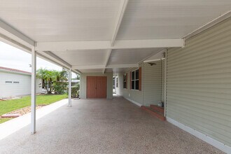 2968 Eagle's Nest Way in Port St. Lucie, FL - Building Photo - Building Photo