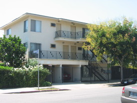 1155 Beachwood Ave Apartments