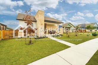 8016 Hillock Terrace in Austin, TX - Building Photo - Building Photo