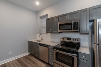 846 N 41st St in Philadelphia, PA - Building Photo - Building Photo