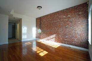 53 Ashford St, Unit 2 in Boston, MA - Building Photo