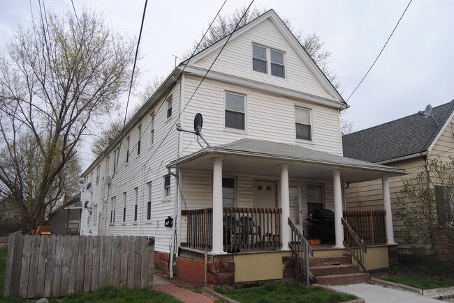 3136 W 50Th St in Cleveland, OH - Foto de edificio - Building Photo