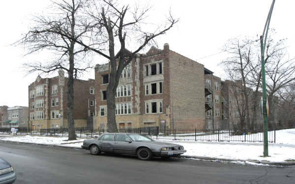 36-50 N Menard Ave in Chicago, IL - Building Photo