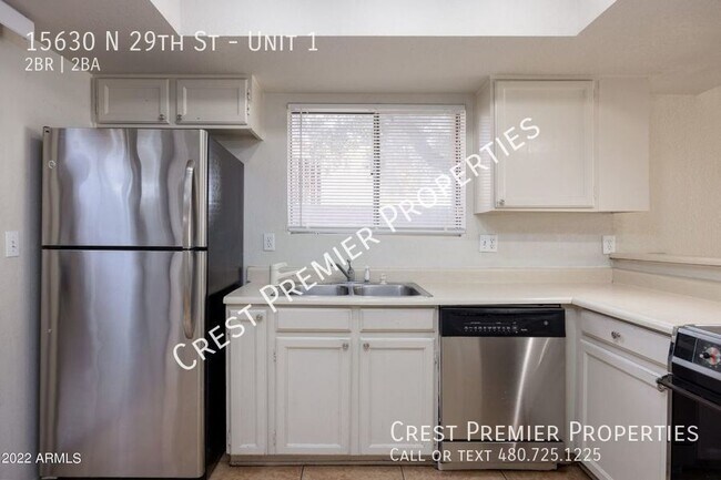 15630 N 29th St in Phoenix, AZ - Building Photo - Building Photo