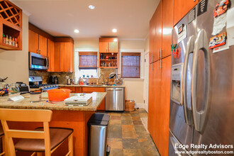 7 Mapleton St, Unit 1 in Boston, MA - Building Photo - Building Photo