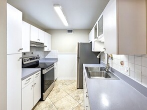 4702 Joseph Ct in Tampa, FL - Building Photo - Building Photo