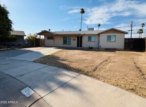 4842 W Elm St in Phoenix, AZ - Building Photo - Building Photo