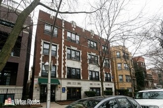 833 W Wolfram St, Unit A09C in Chicago, IL - Foto de edificio - Building Photo