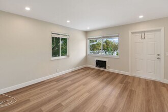 901 N F St in Lake Worth Beach, FL - Building Photo - Building Photo