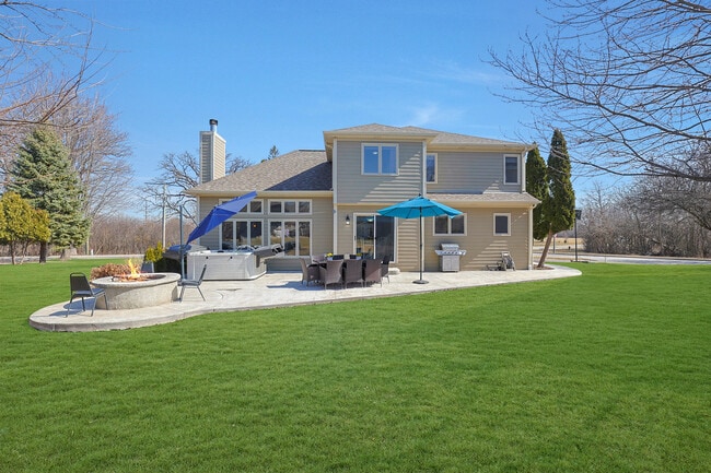 2655 Molitor Rd in Aurora, IL - Building Photo - Building Photo