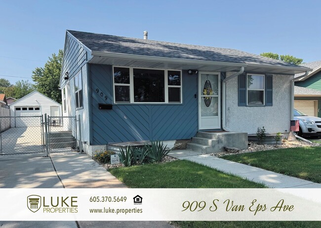 property at 909 S Van Eps Ave