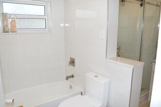 370 SW 14th St in Pompano Beach, FL - Building Photo - Building Photo