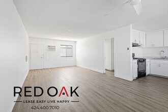 13325 Heacock St, Unit 26 in Moreno Valley, CA - Foto de edificio - Building Photo