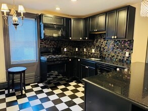 125 Essex St in Salem, MA - Building Photo - Building Photo