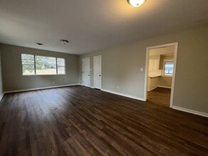 4625 Tennyson St in Jackson, MS - Building Photo - Building Photo