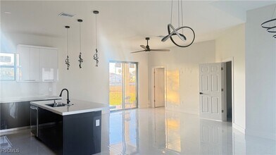 2608 NW 3rd Pl in Cape Coral, FL - Building Photo - Building Photo