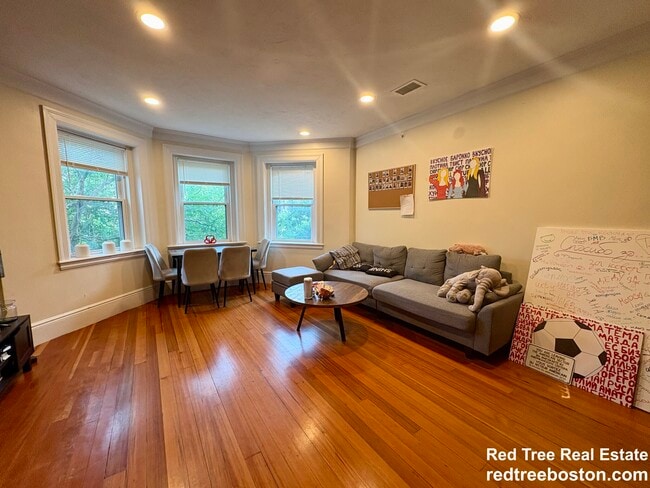 property at 1616 Beacon St