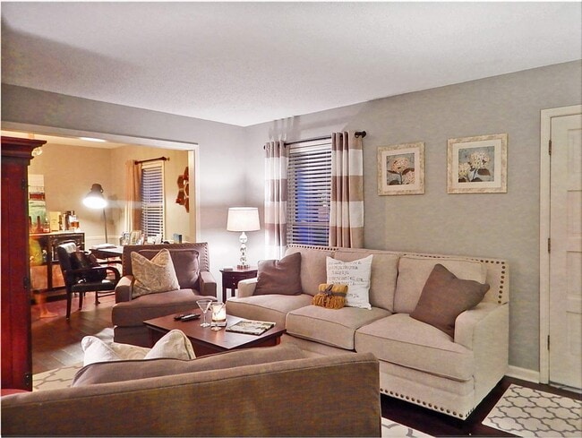 461 Dove Valley Rd in Collierville, TN - Building Photo - Building Photo