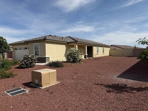 1473 Jaycie Dr in Casa Grande, AZ - Building Photo - Building Photo