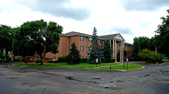 Georgetown Village Apartments