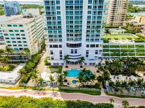 6365 Collins Ave, Unit 1702 in Miami, FL - Building Photo - Building Photo