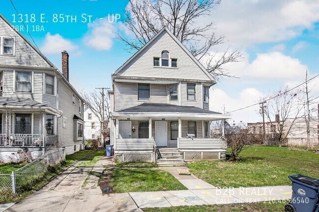 property at 1318 E 85th St