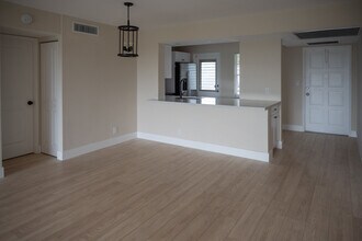 3001 S Course Dr in Pompano Beach, FL - Building Photo - Building Photo